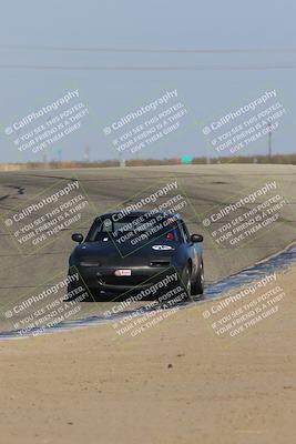 media/Oct-29-2022-CalClub SCCA (Sat) [[e05833b2e9]]/Race Group 3/Qualifying (Outside Grapevine)/